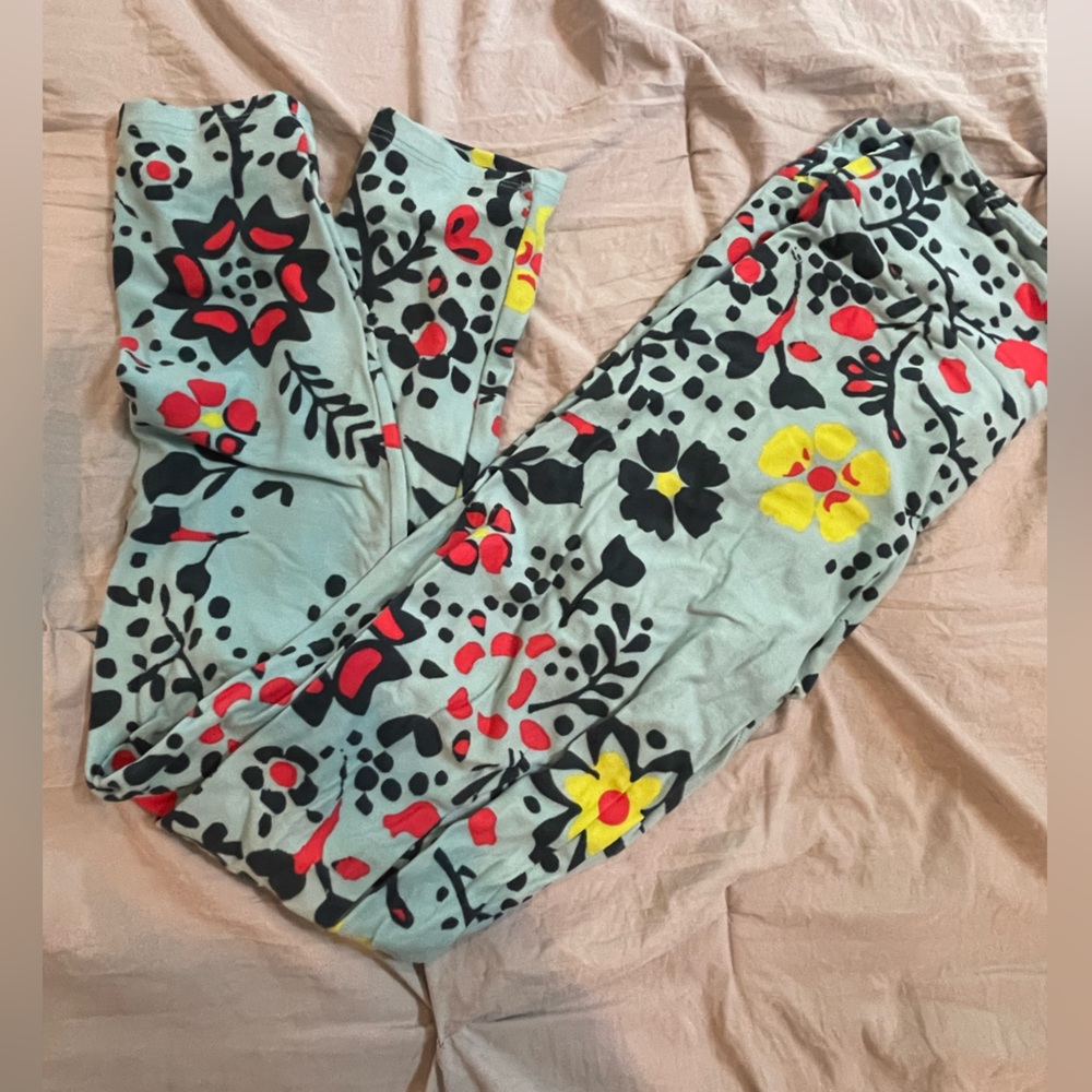 LuLaRoe OS leggings